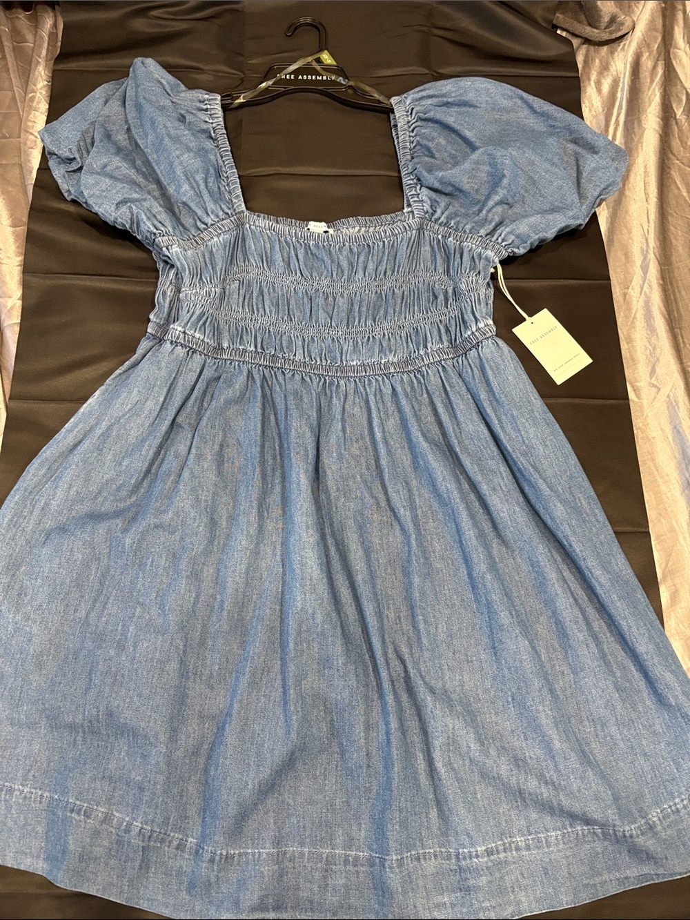 Smocked Puff-Sleeve Casual Dress — Light Blue